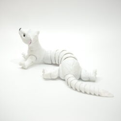 3D tlačená postavička fretky – detailné spracovanie