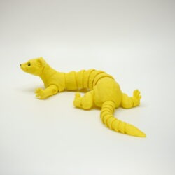 3D tlačená postavička fretky – detailné spracovanie