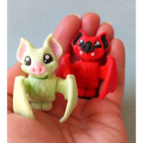 3d tlačený prívesok – kľúčenka netopier so zubami